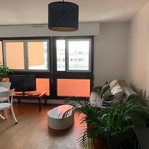 2 Pieces Paris